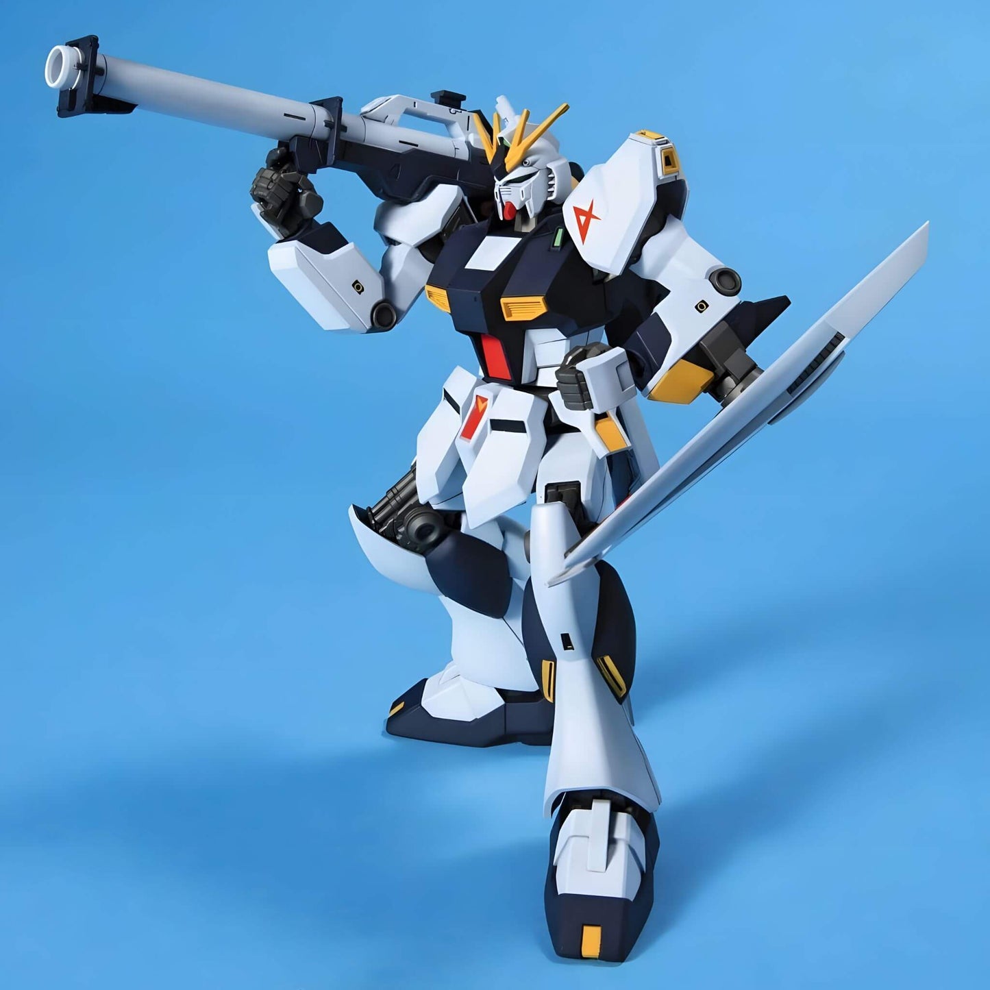 Bandai Gundam RX-93 Nu Gundam HGUC Model Kit p3