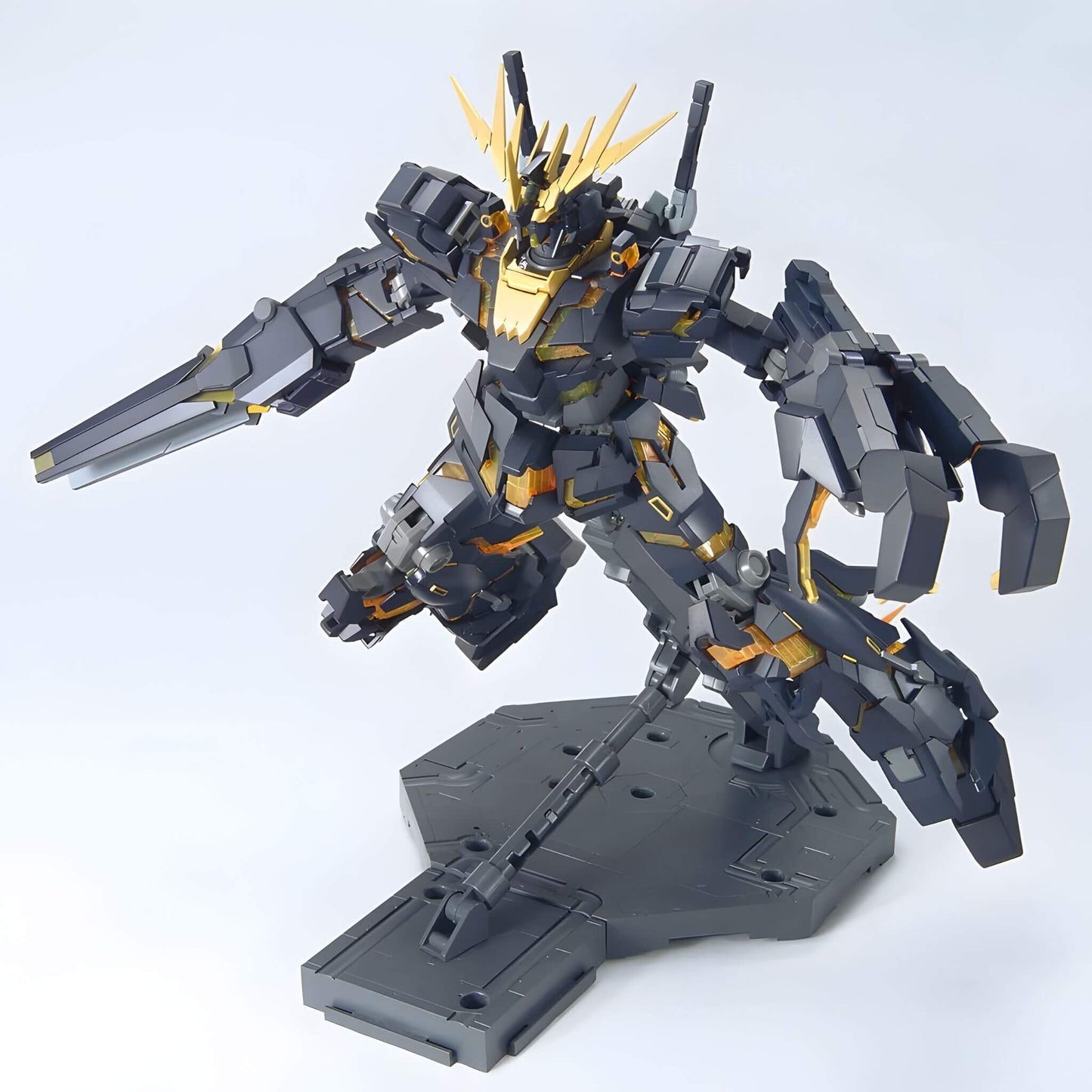 Bandai Gundam UC Unicorn Gundam 02 Banshee MG Model Kit p6