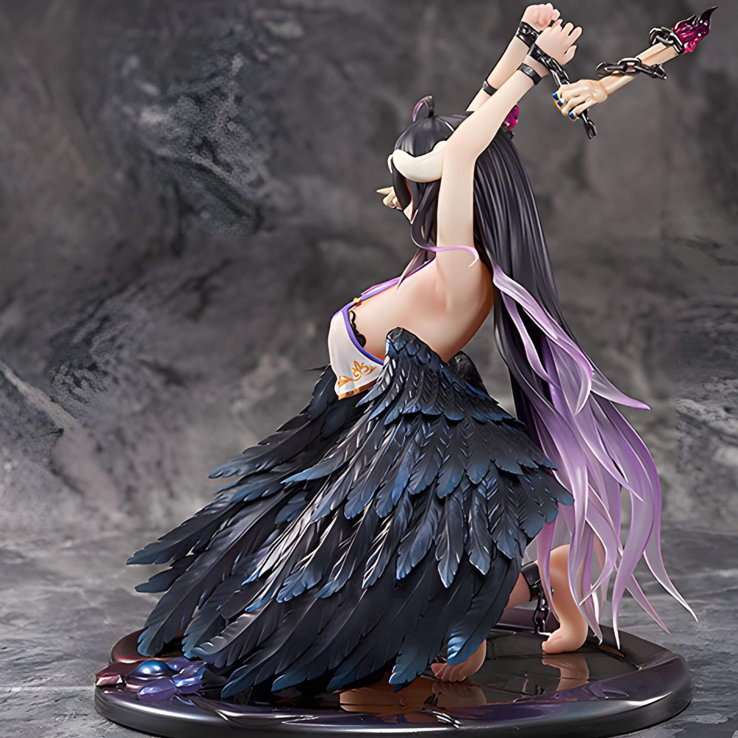 Kadokawa Overlord Albedo Restrained 1/7 Scale Figure p6
