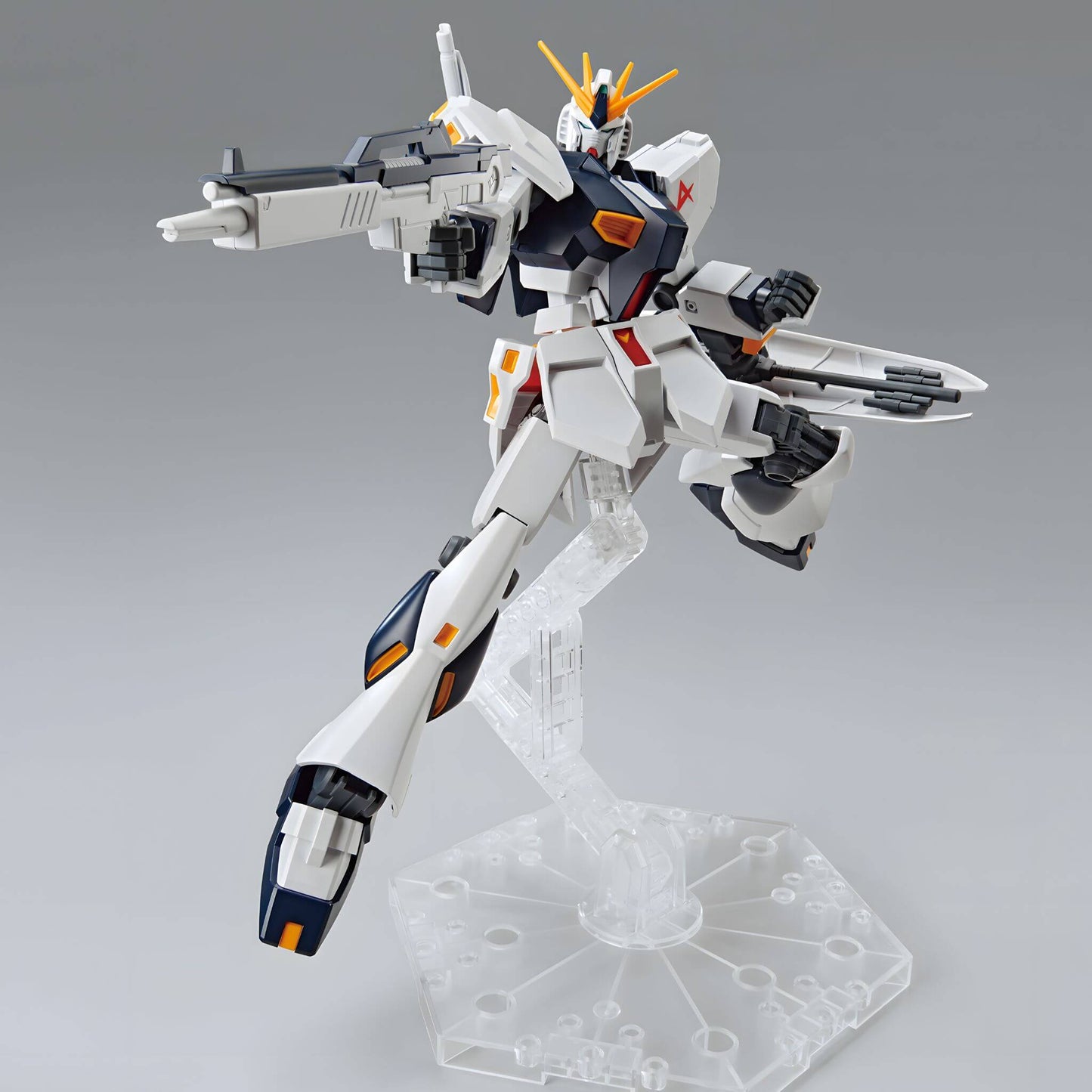 Bandai Gundam 11 Nu Gundam Entry Grade Model Kit p6