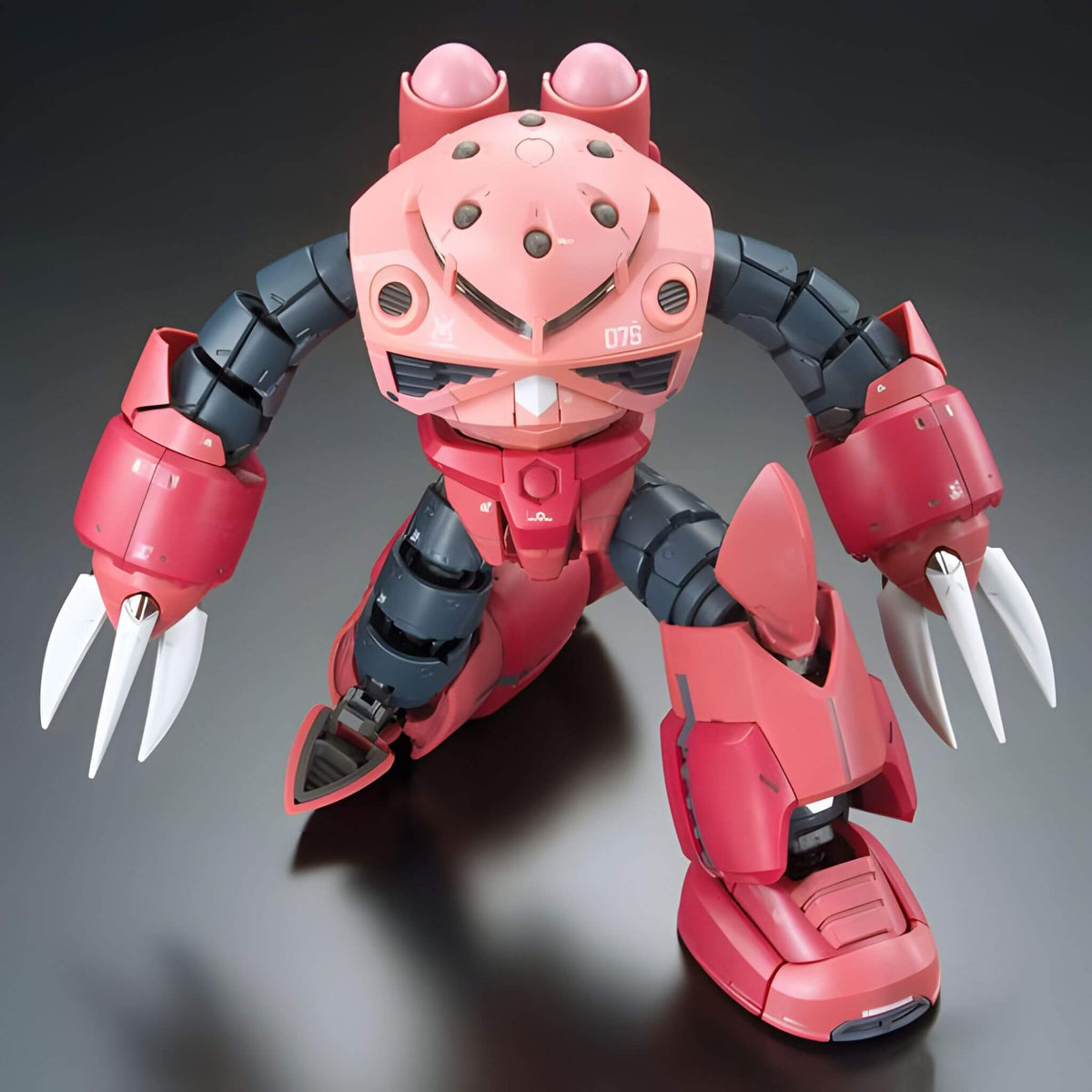 Bandai Hobby # 16 Real Grade 1/144 de Char Z 'gok Modèle kit : Bandai Bandai Hobby # 16 Real Grade 1/144 de Char Z 'gok Modèle kit : Bandai