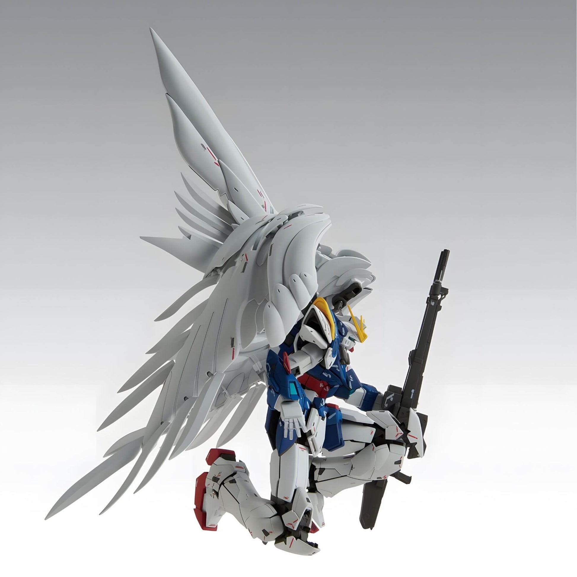 Bandai Hobby Wing Gundam Zero (EW) Ver.Ka Endless Waltz MG 1/100 Model Kit p7