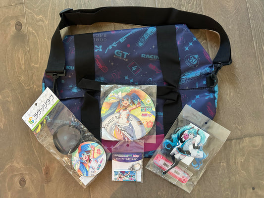 Hatsune Miku Special Bundle - Tote Bag, Keychain, Big Badge, Lugguage Tag, Acrylic Stand