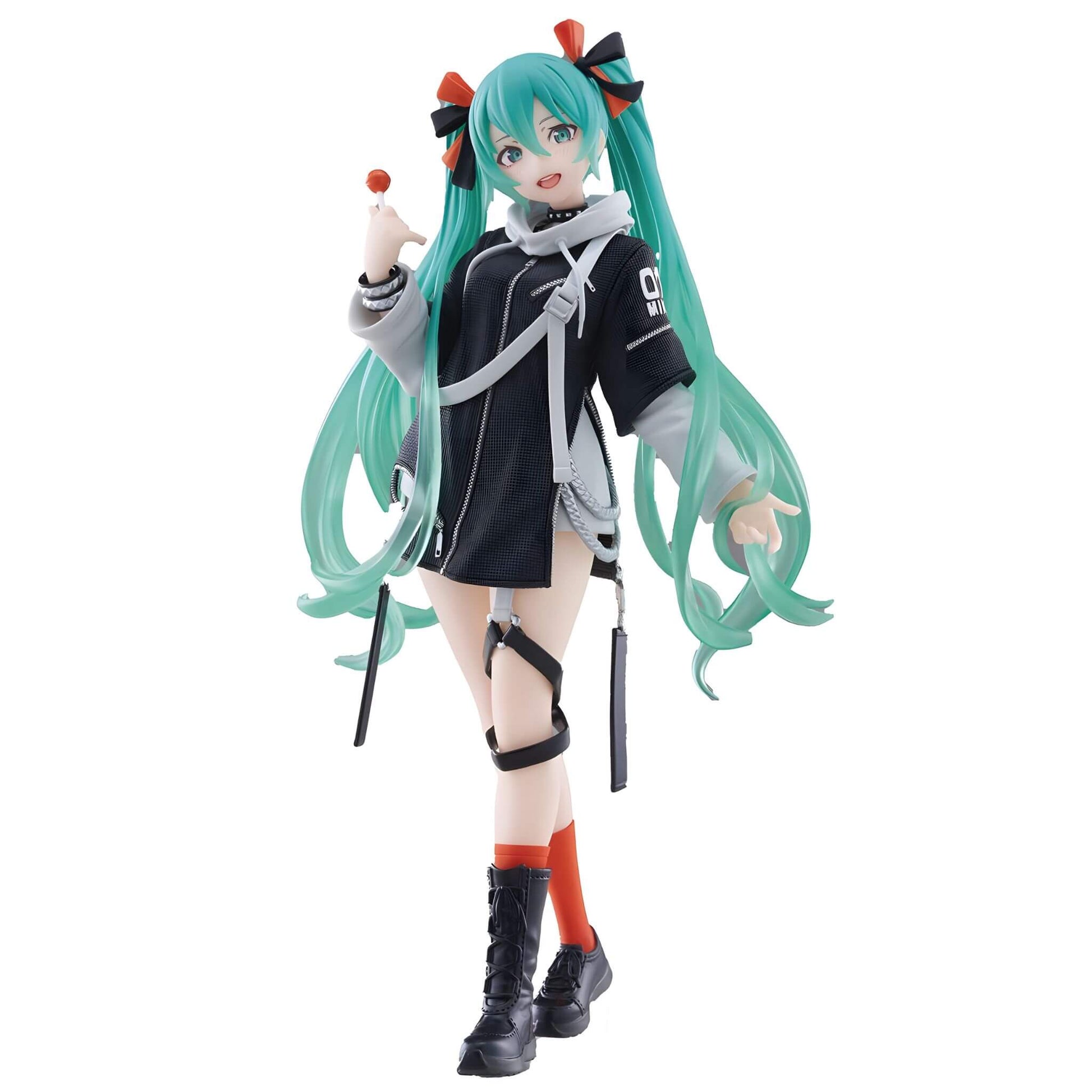 Taito Vocaloid Hatsune Miku Fashion Punk Figure p1