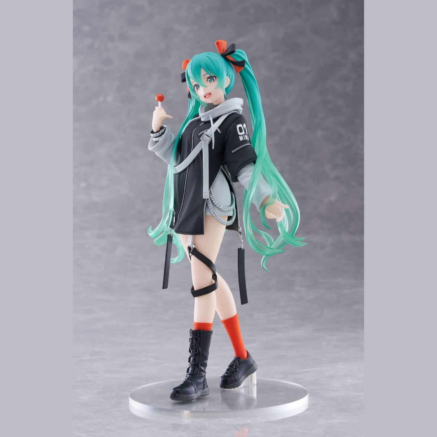 Taito Vocaloid Hatsune Miku Fashion Punk Figure p9