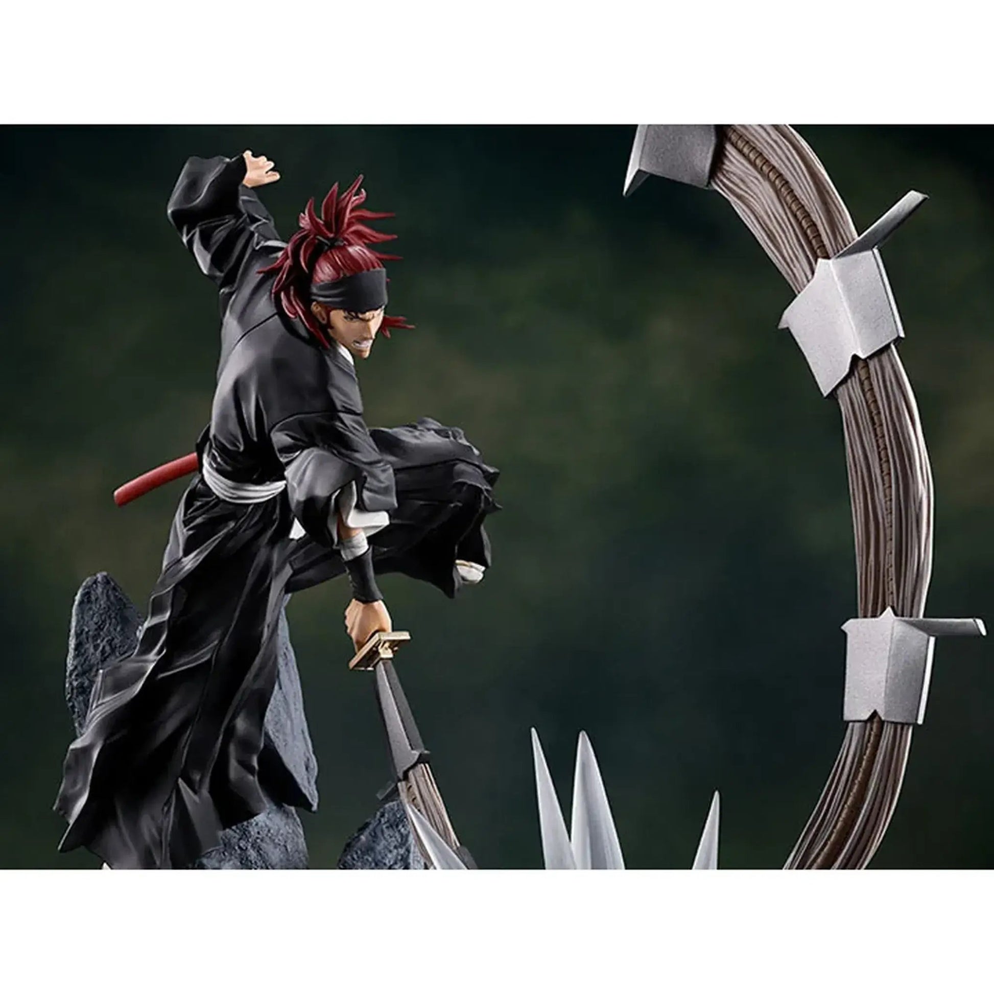 Bleach: Thousand-Year Blood War Renji Abarai FiguartsZERO Statue in a dynamic pose with weapons, set against a dark background.
